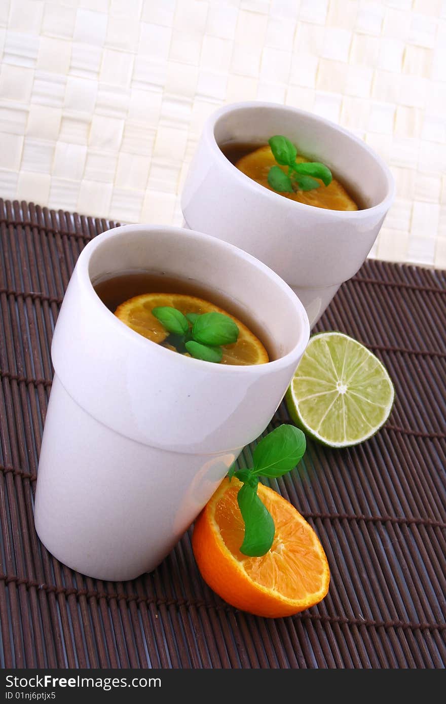 Tea with fruits and fresh mint