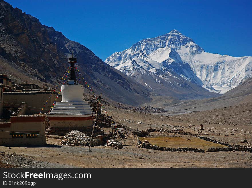 Everest And Flannelette Temple