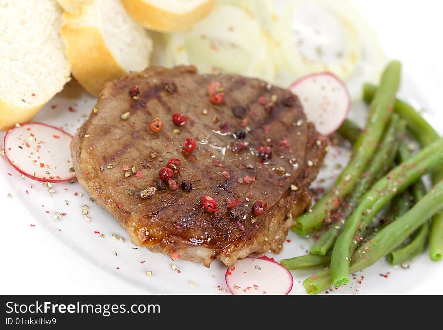 Grilled Strip Steak with vegetables