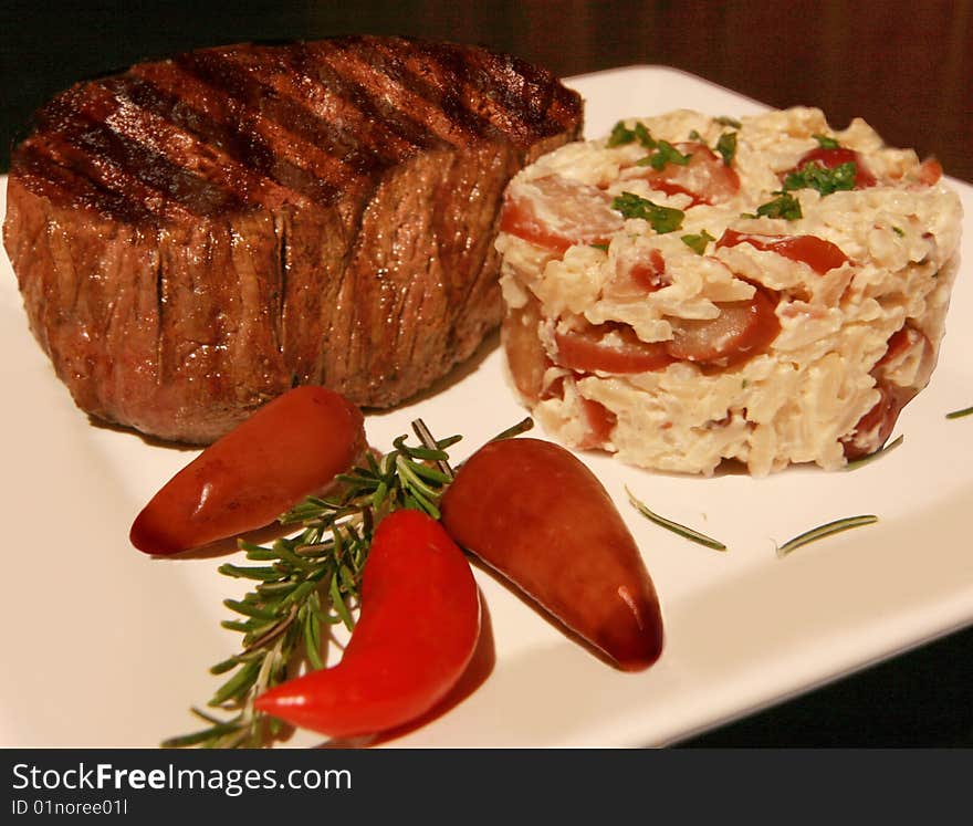 Fillet Mignon with pineseed risoto