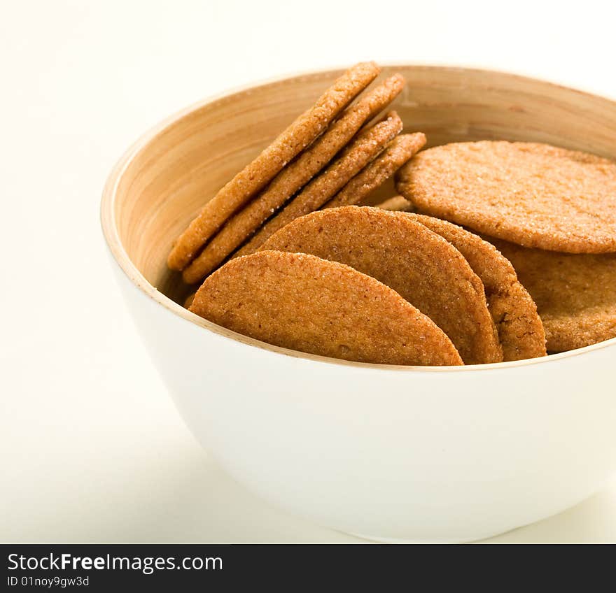 Ginger cookies in bowl