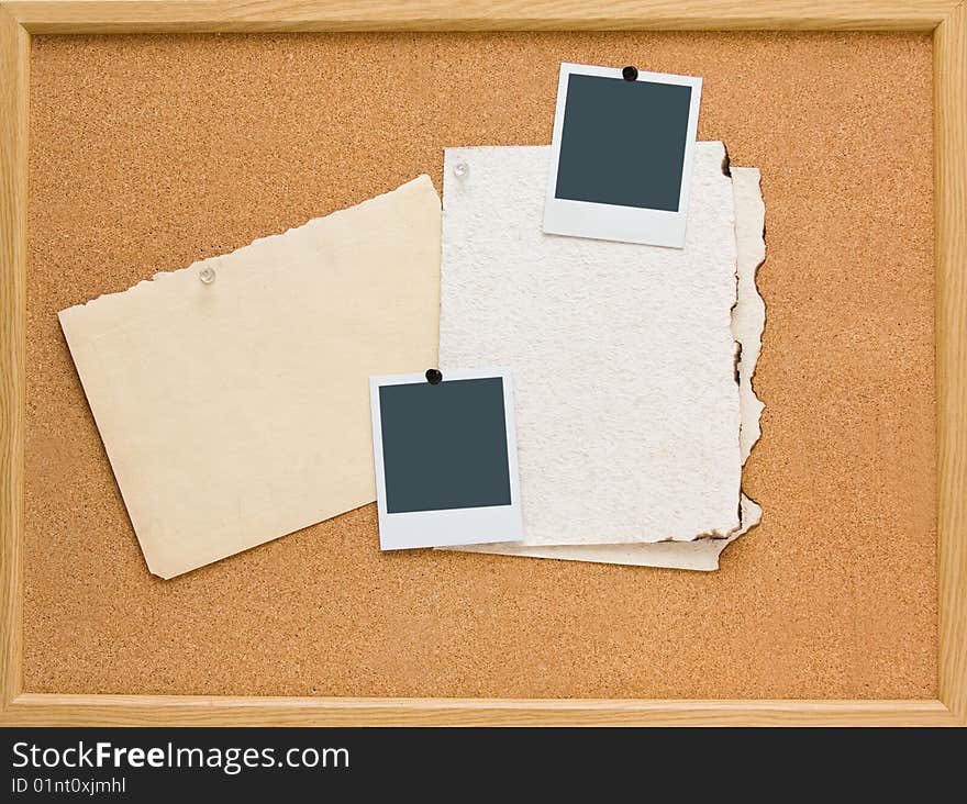 Brown corkboard with important message