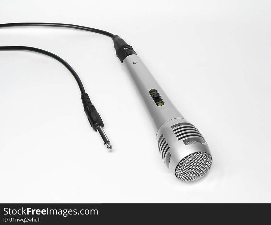 Silver a microphone and cable