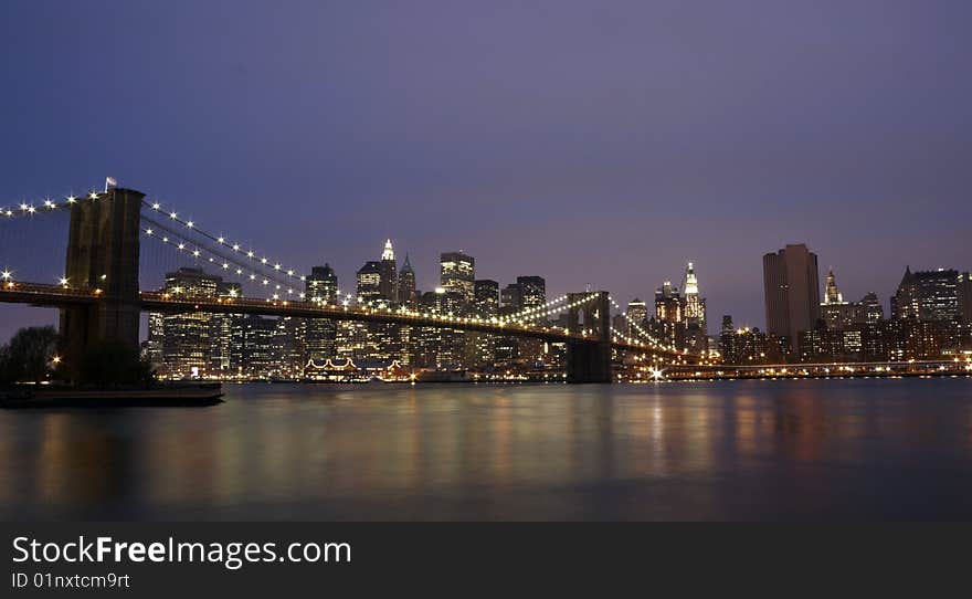 Night view of a bridge in NYC