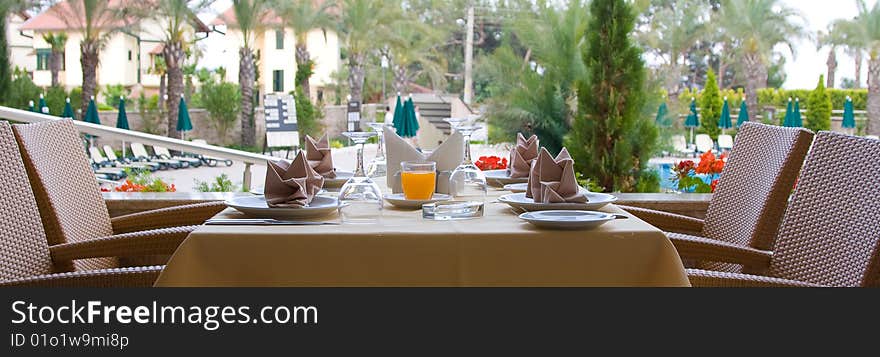 Beautifully decorated tables for many peoples outdoors