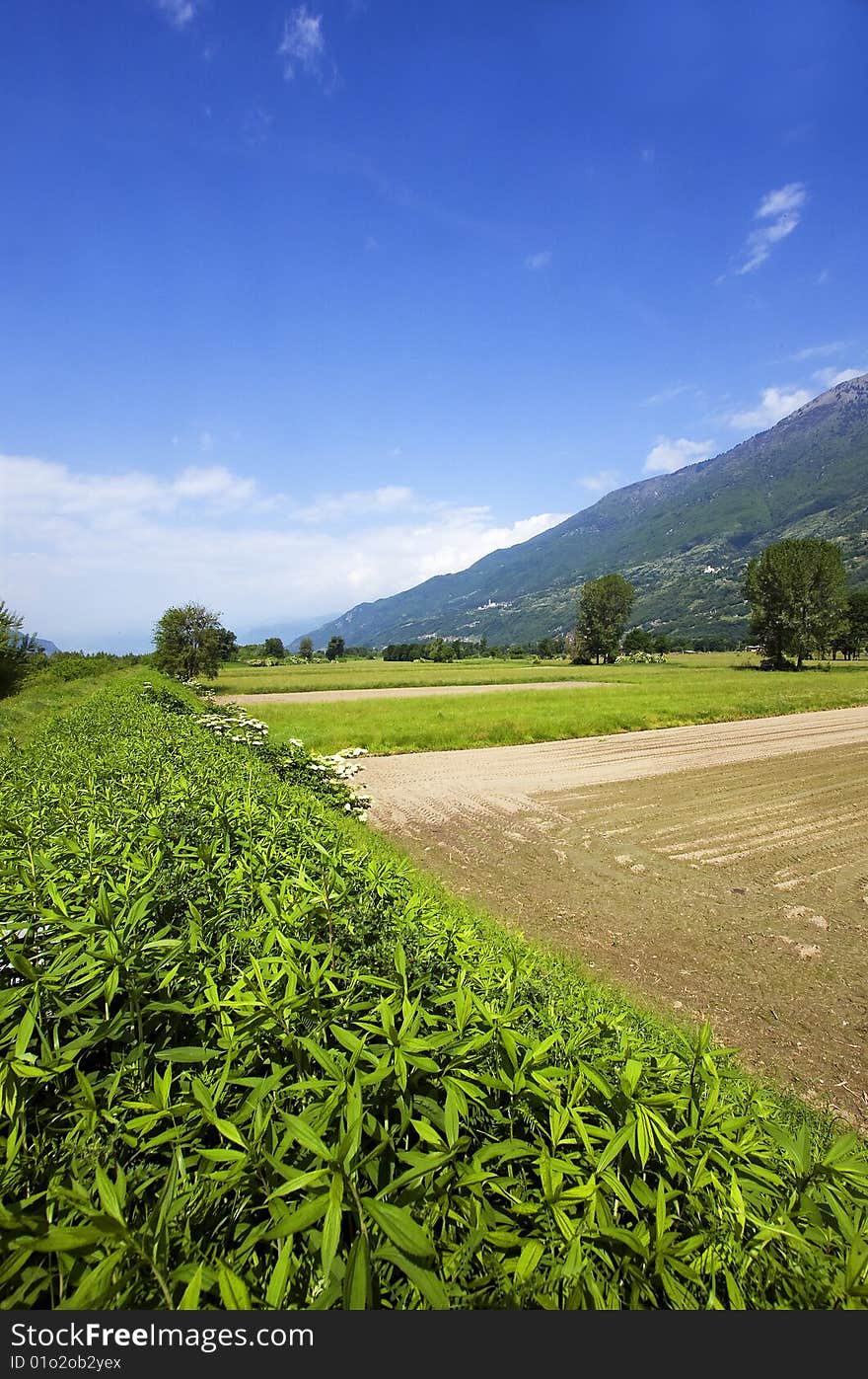 Campaign with meadows and cultivated fields