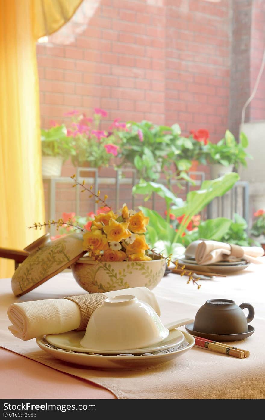 Tableware of a Chinese restaurant