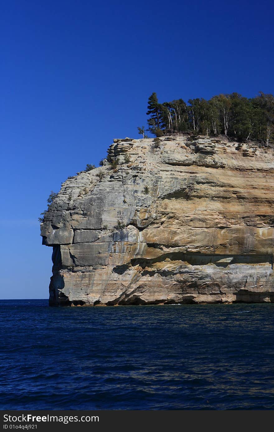 Pictured Rocks, Indian Head Rock