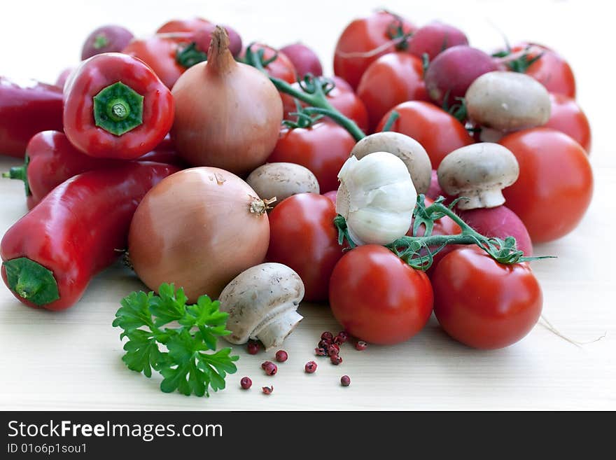 Mixed vegetables with red bell pepper