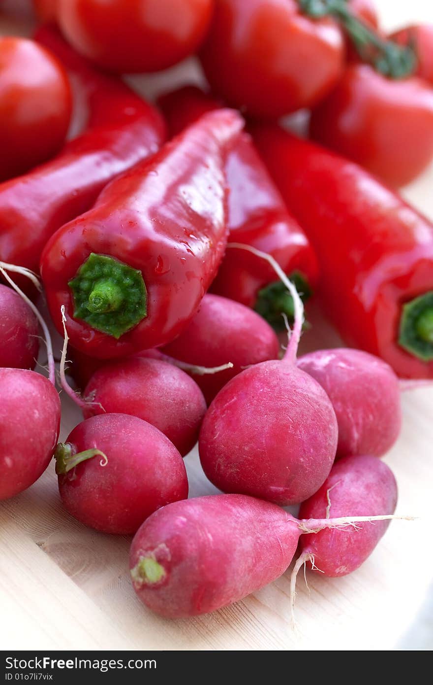 Mixed vegetables with red bell pepper.