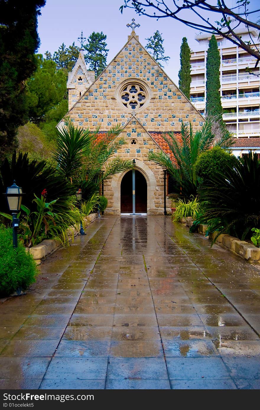 The road to the Greek Orthodox Church