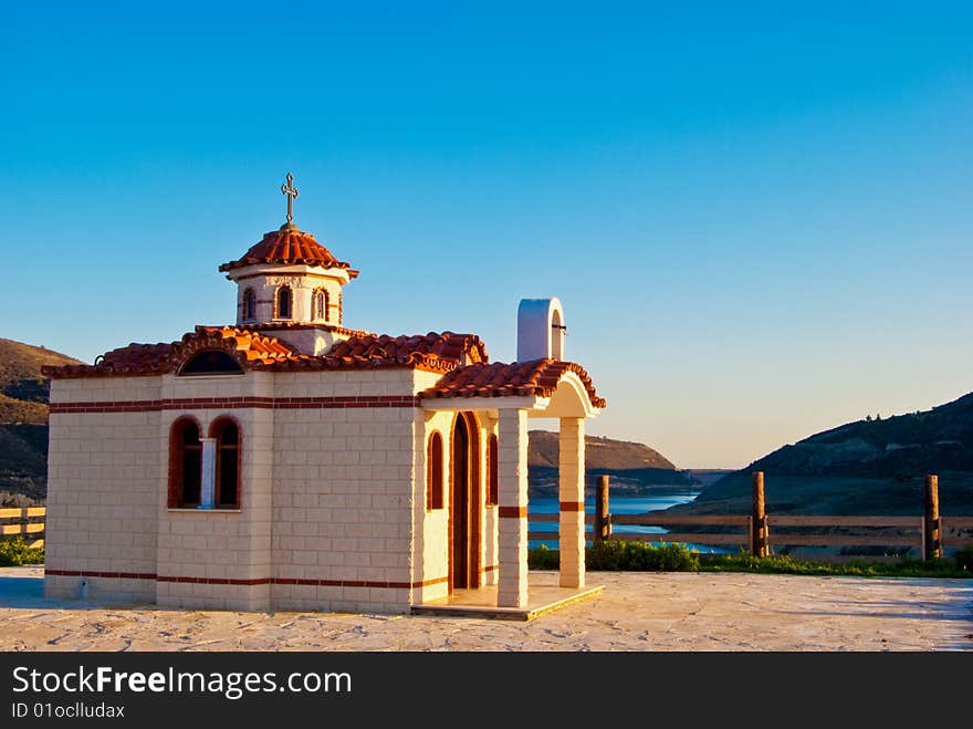 The road to the Greek Orthodox Church