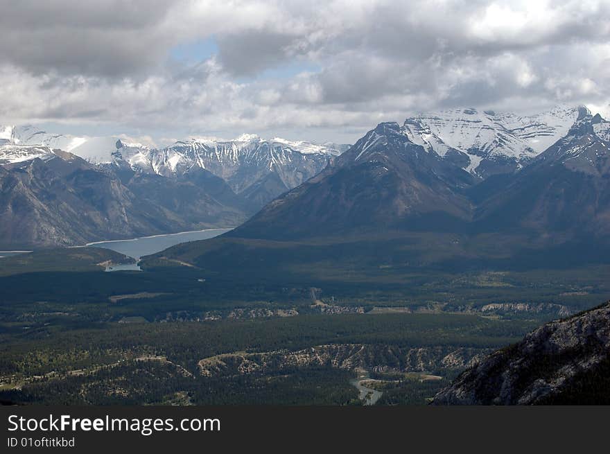 NNorth American Mountains And Glacier