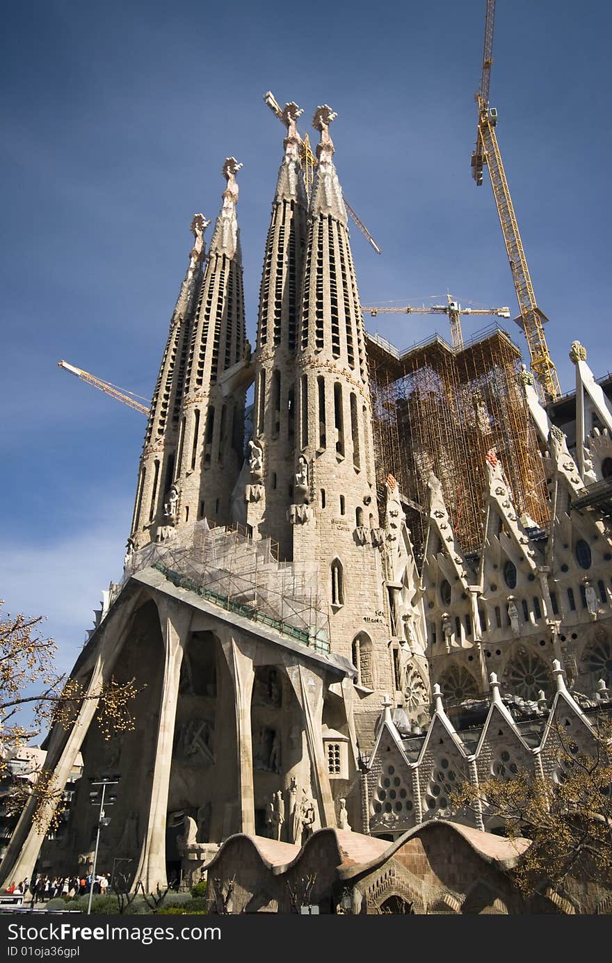 The sagrada familia in Barcelona, in construction