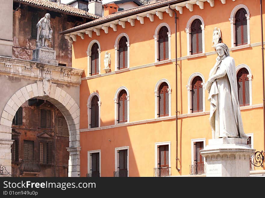 Statue of Dante Alighieri in Verona, Italy