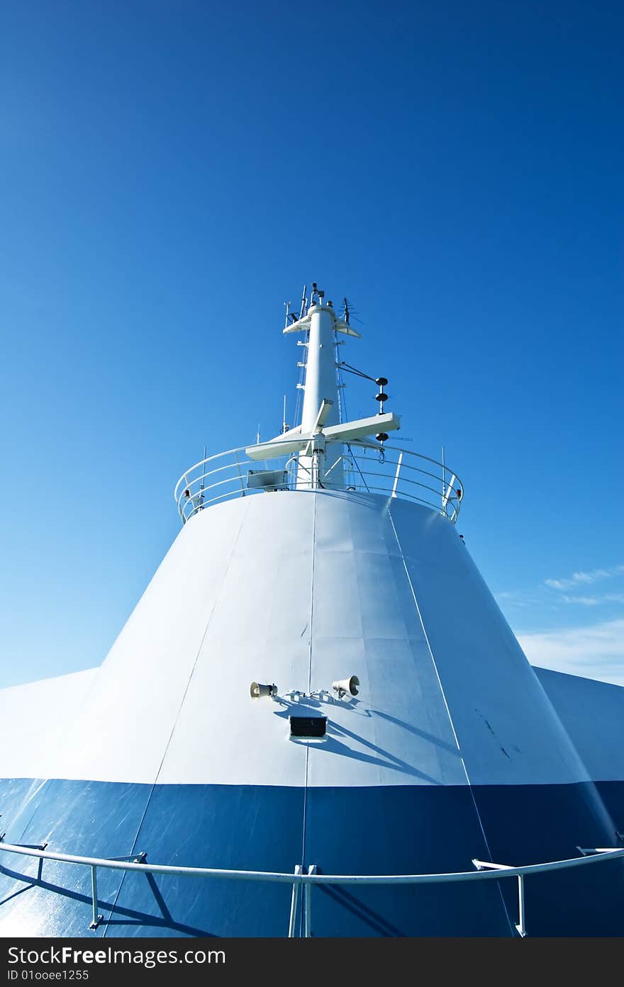 Photo of cruise ship radars