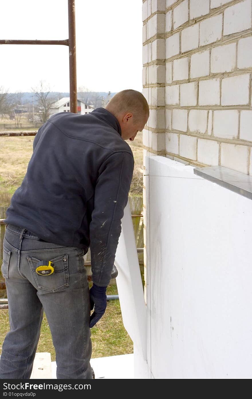 Master install to wall polystyrene part