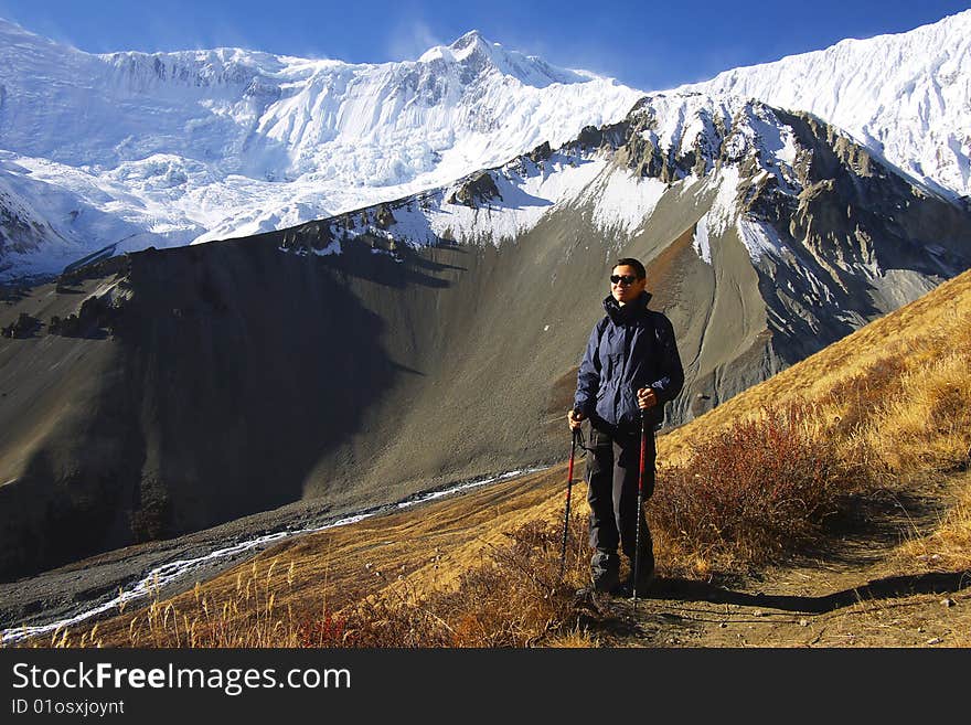 Picturesque nepalese landscape with walkway