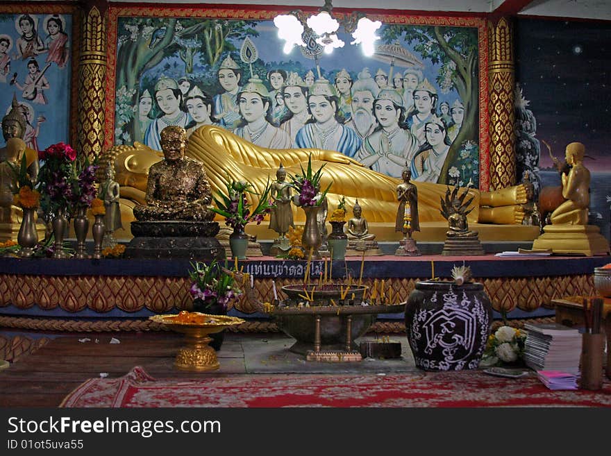 Reclining Buddha