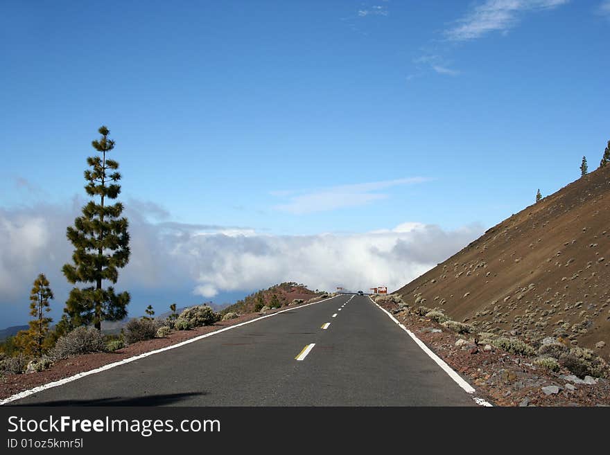 The road around Teide volcano