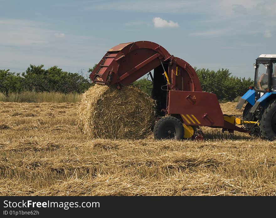 Making straw rolls