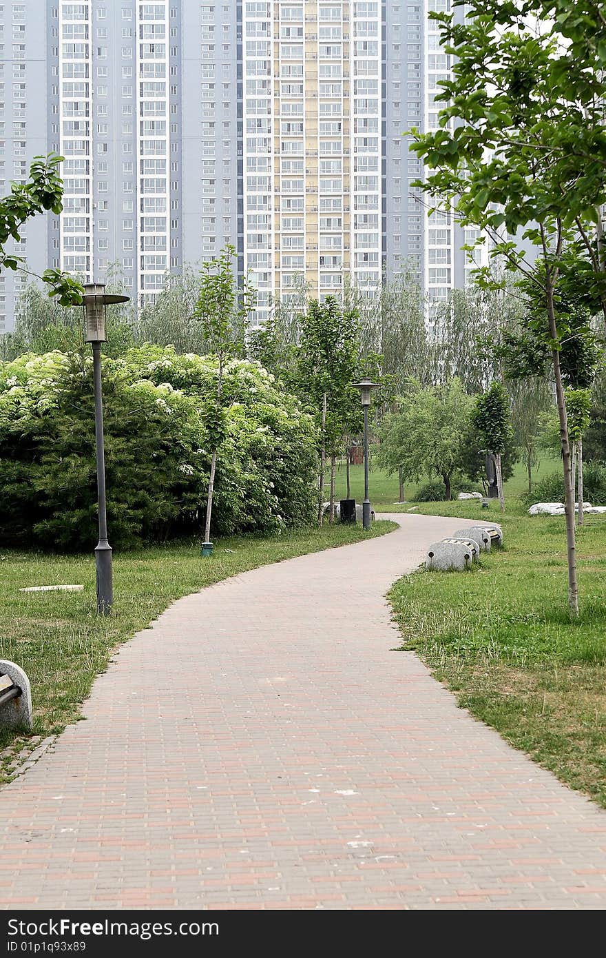 Path in the residential area,the environment here is very beautiful.