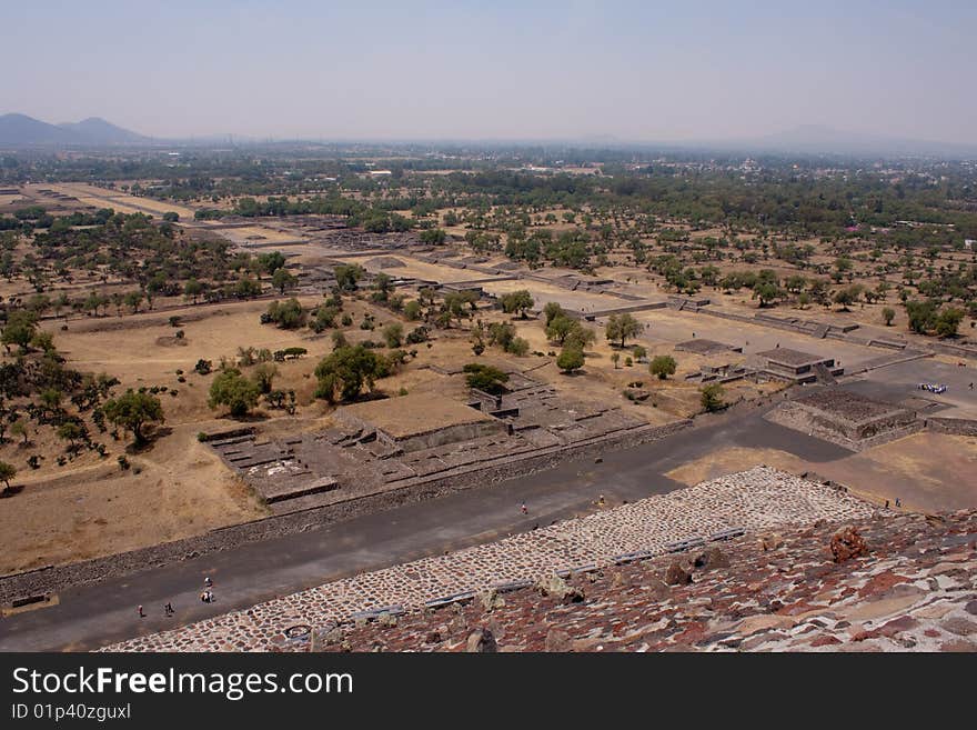 Teotihuacan piramides in mexico america