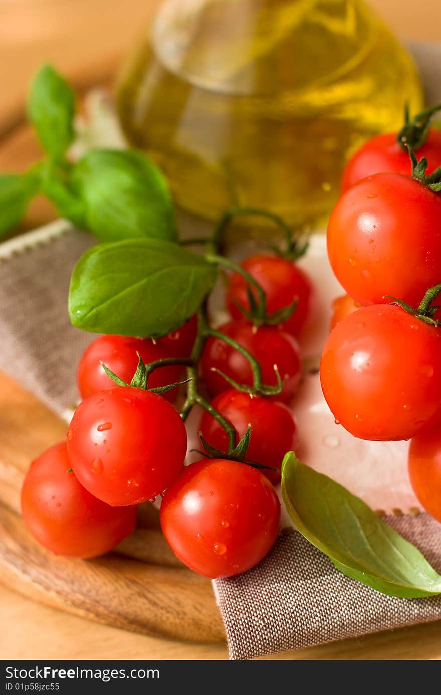 Tomatoes with basil and olive oil