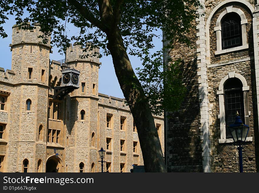 Tower of London historical site and where the crown jewels were kept