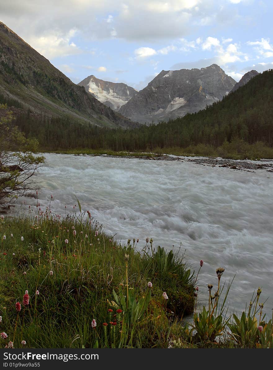 Russia, Mountain Altai, area the Katunsky ridge, a river Kucherla watershed.