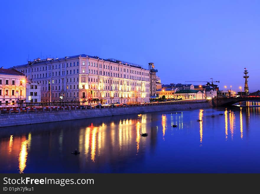 Moskow  sity night  river illuminated. Moskow  sity night  river illuminated