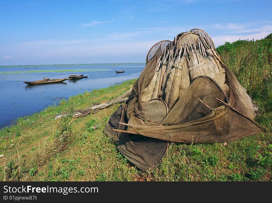 The fishing net on lakeshore