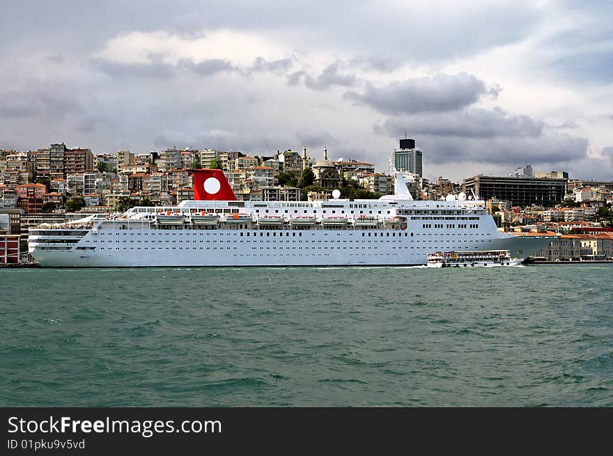 Cruise ship in istanbul harbor