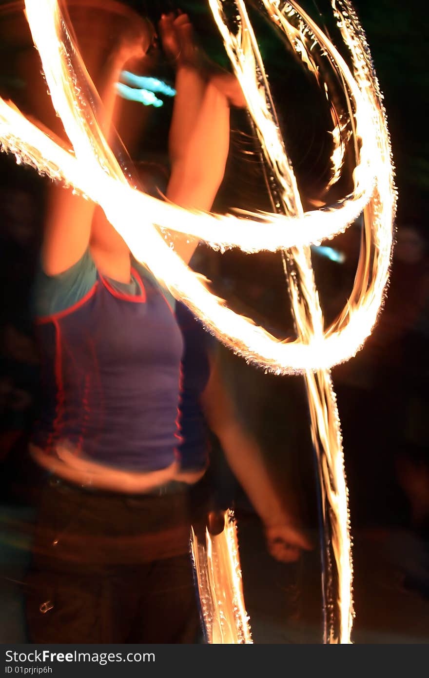 Fire show - zhangler twists torch