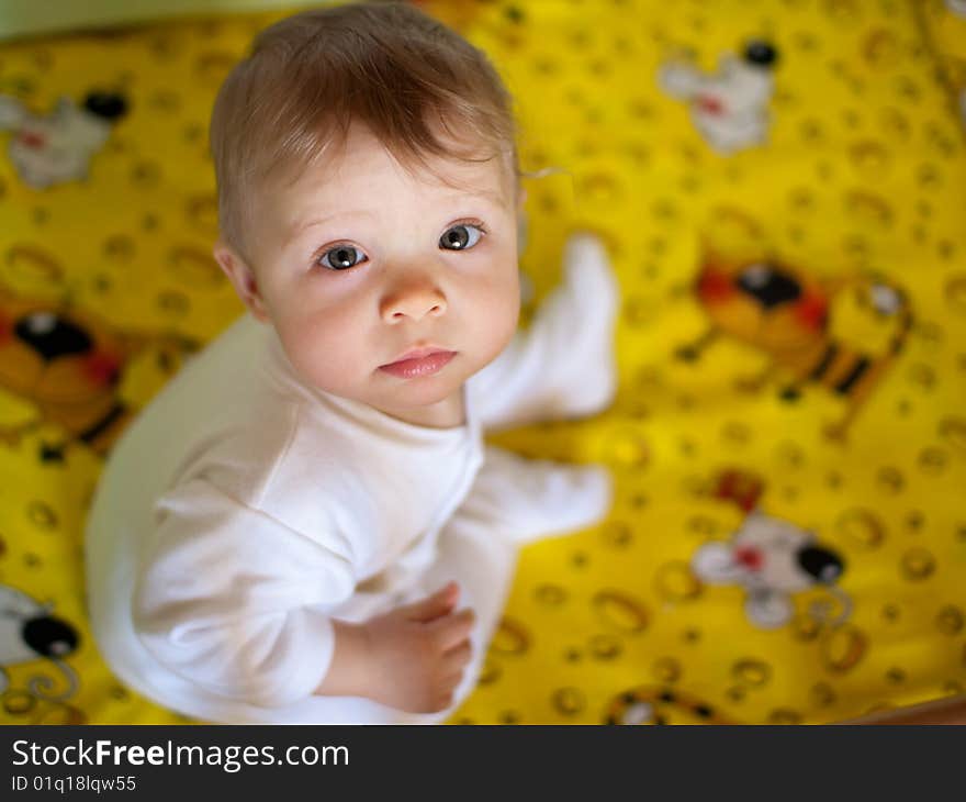 Portrait of a baby - shallow DOF