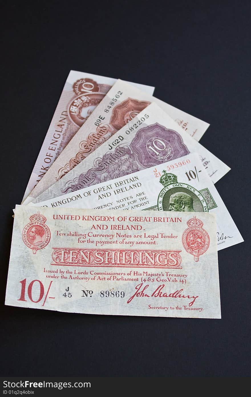 The five last versions of the British ten shilling note. The five last versions of the British ten shilling note