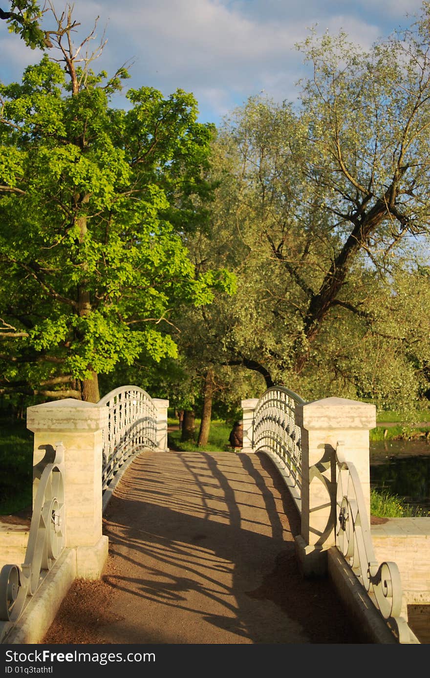 Pedestrian bridge