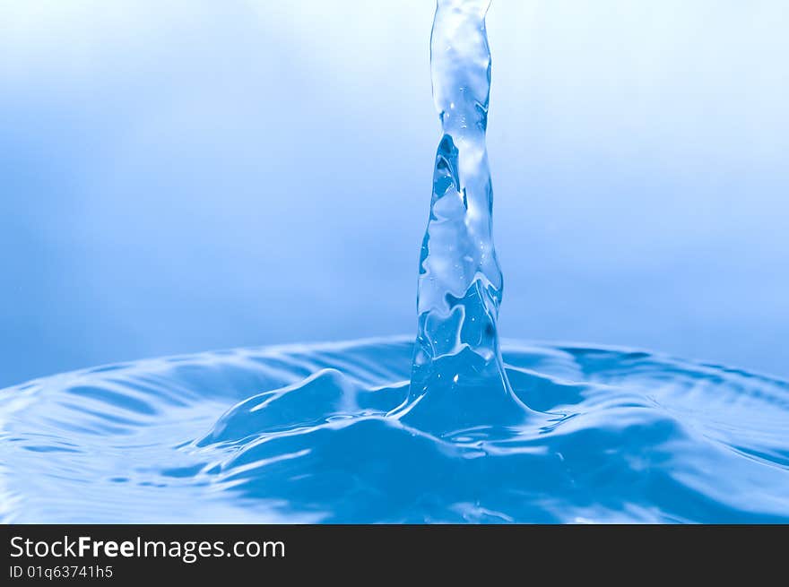 the shot of water splashing