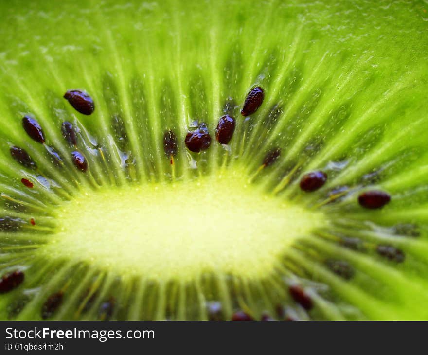 A fresh sliced kiwi