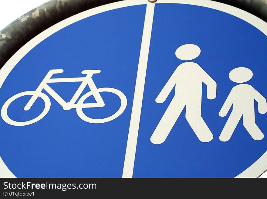 Traffic sign for bicycling and walking