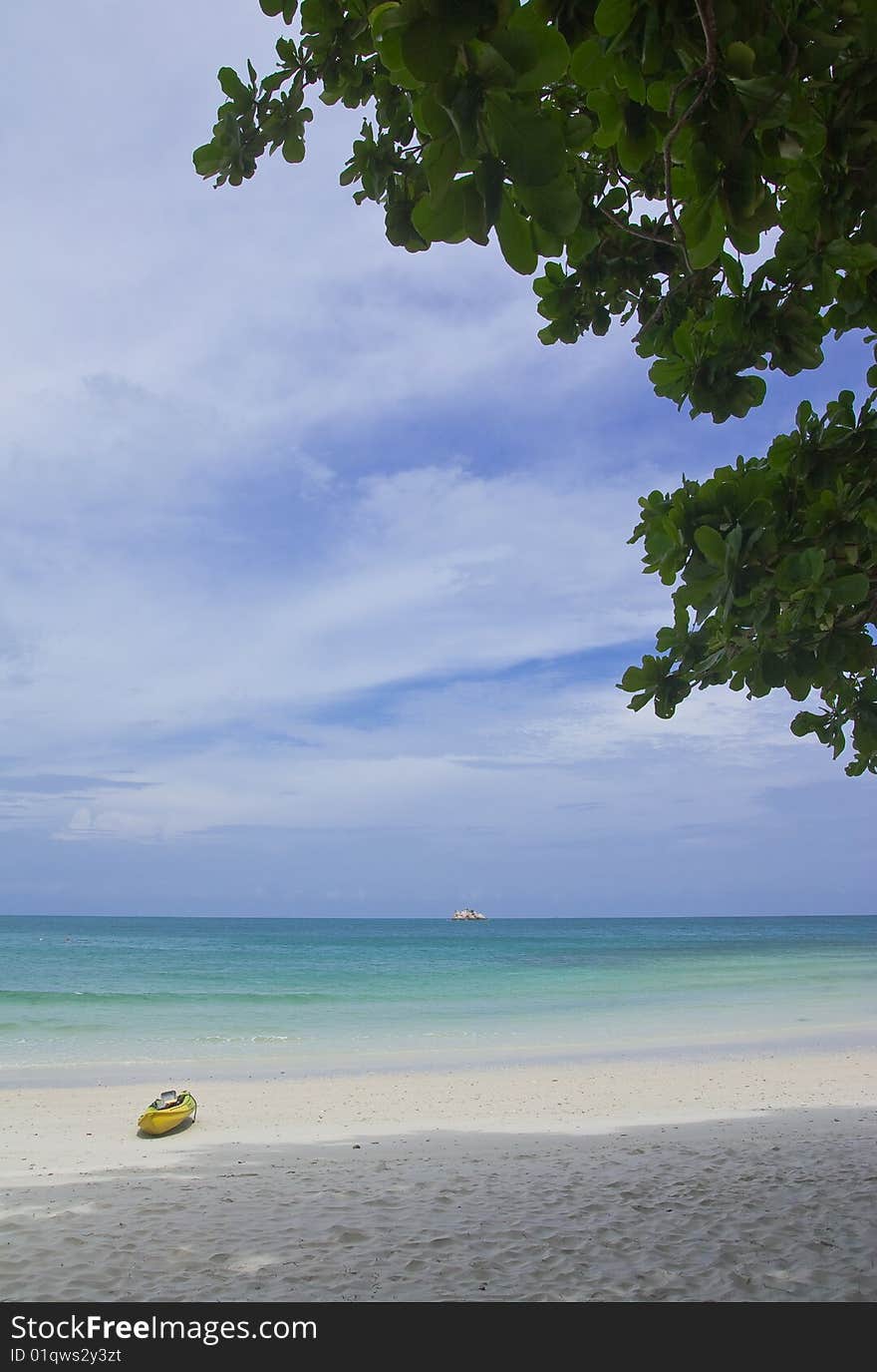 Beach of Samed island