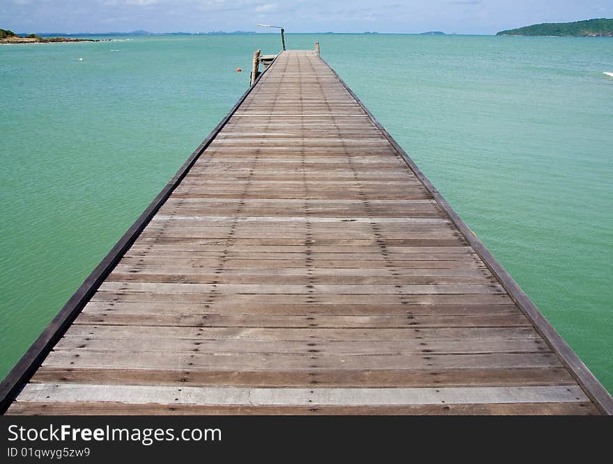 Jetty in Lam Ya cape