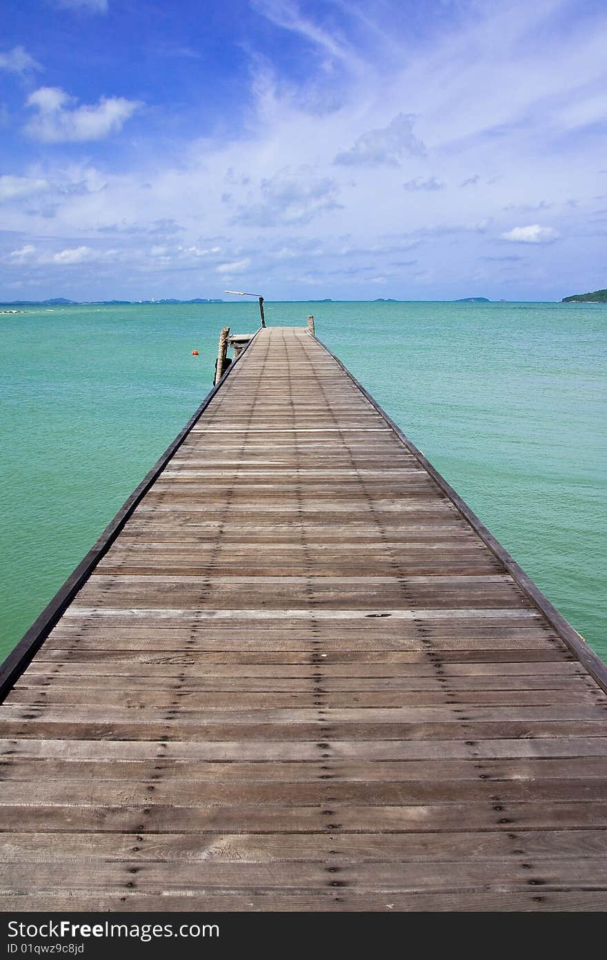 Jetty in Lam Ya cape