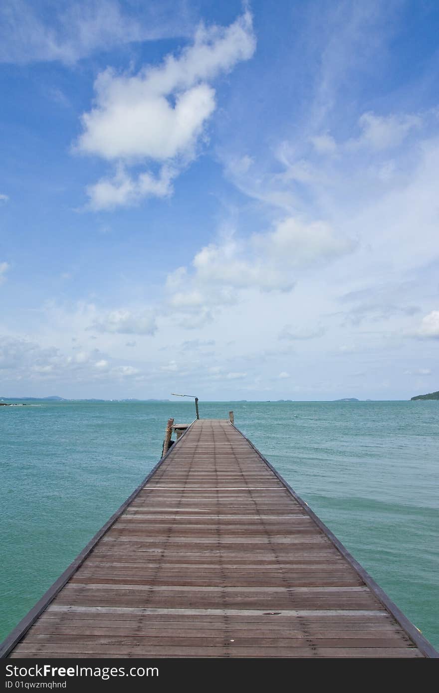 Jetty in Lam Ya cape