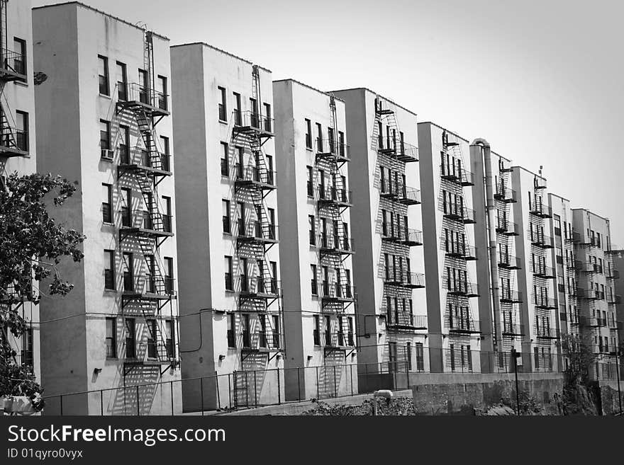 A row of buildings on the outer edges of NYC