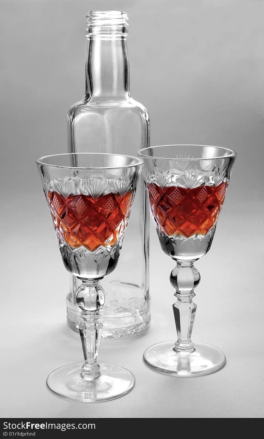 Photo of crystal wine glasses. The image on the wedding. Photo of crystal wine glasses. The image on the wedding