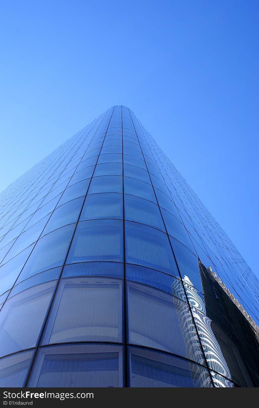 La Defense, Skyscraper