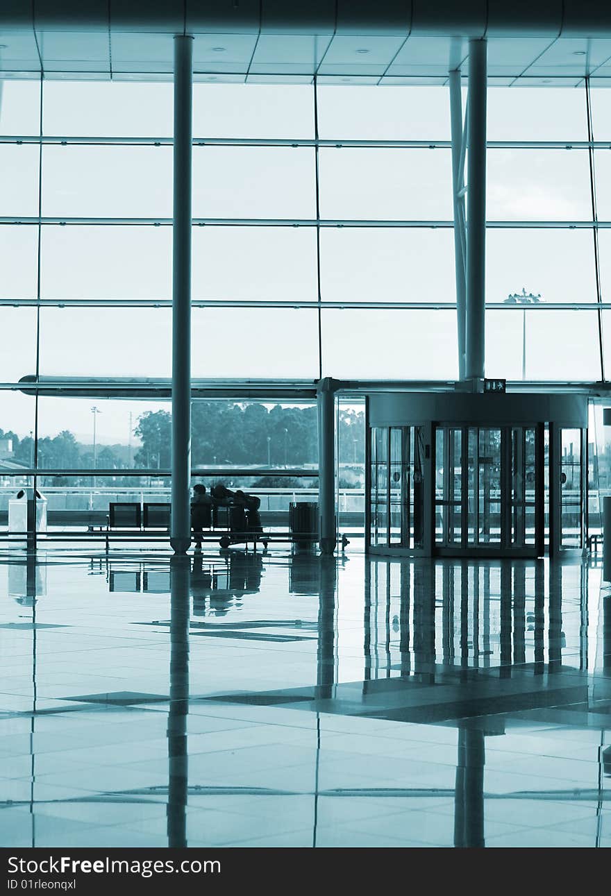 People reflex in the airport