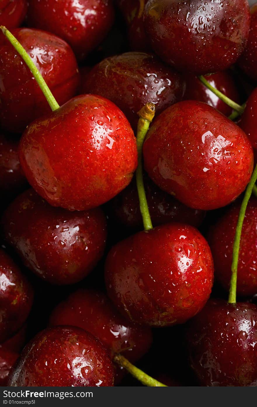 Delicious heap of red cherries