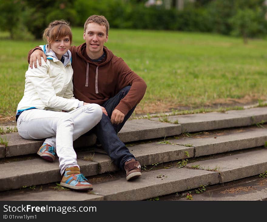 Portrait of a loving couple - shallow DOF